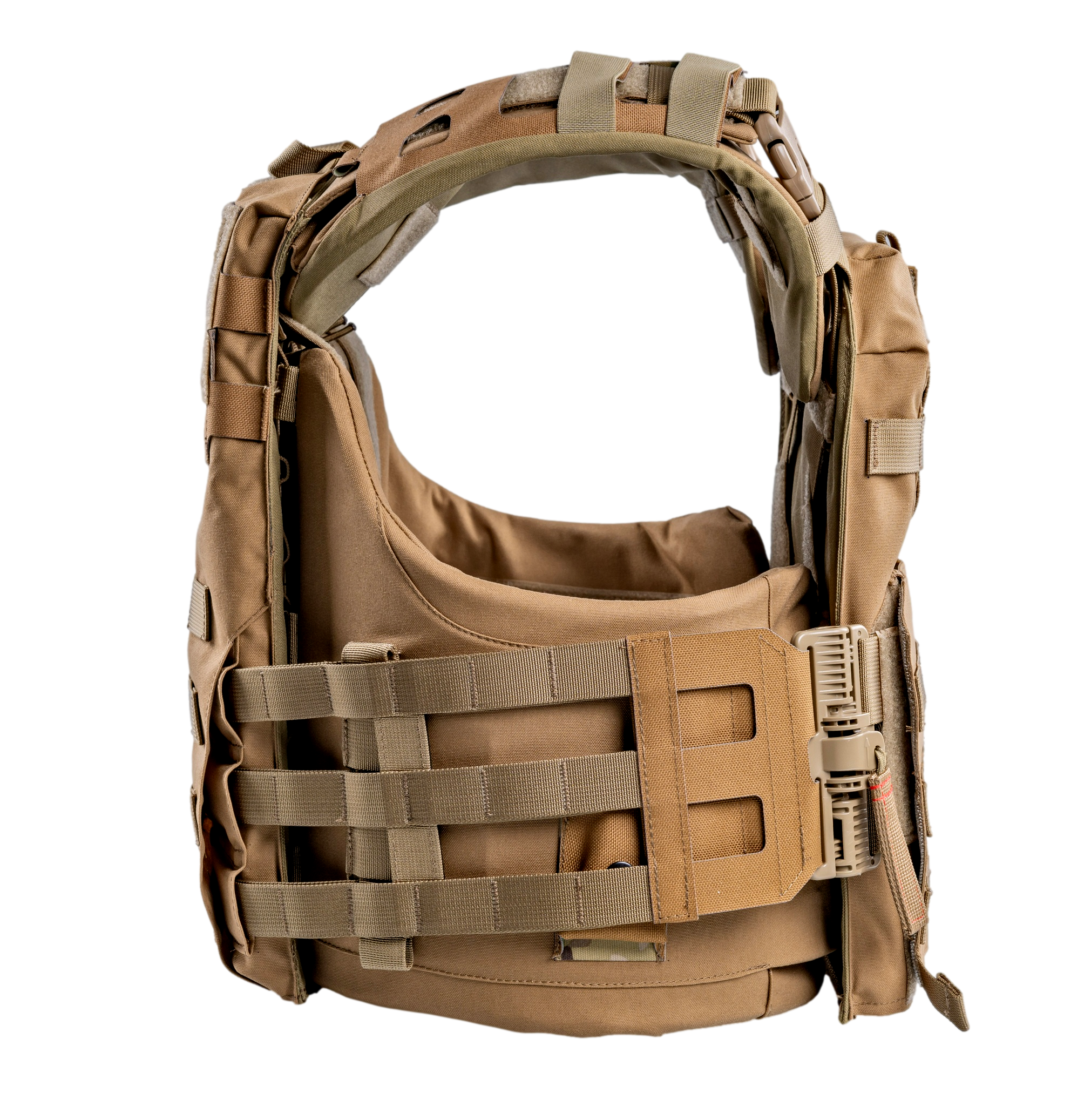 картинка Бронежилет Атом 2.0 "Увеличенный" Койот от магазина gear-craft.ru