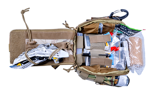 картинка Медицинский вертикальный подсумок MK5 с наполнением от магазина gear-craft.ru